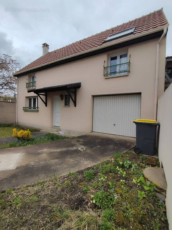 Maison à AULNAY-SOUS-BOIS