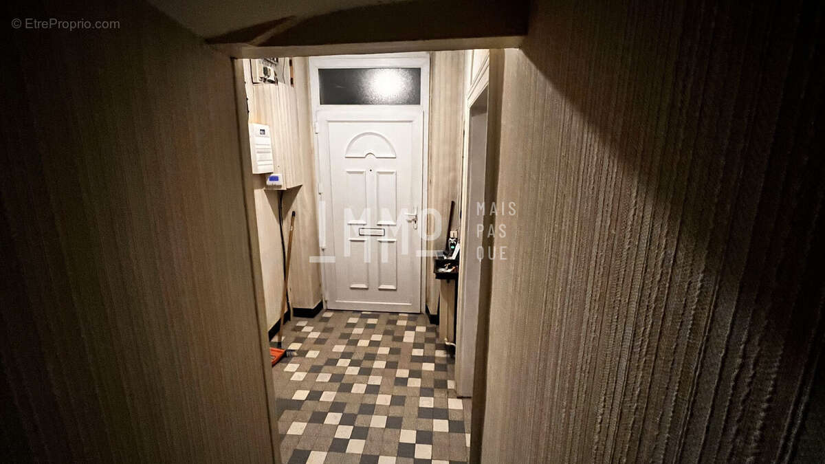 Maison à SAINT-CALAIS