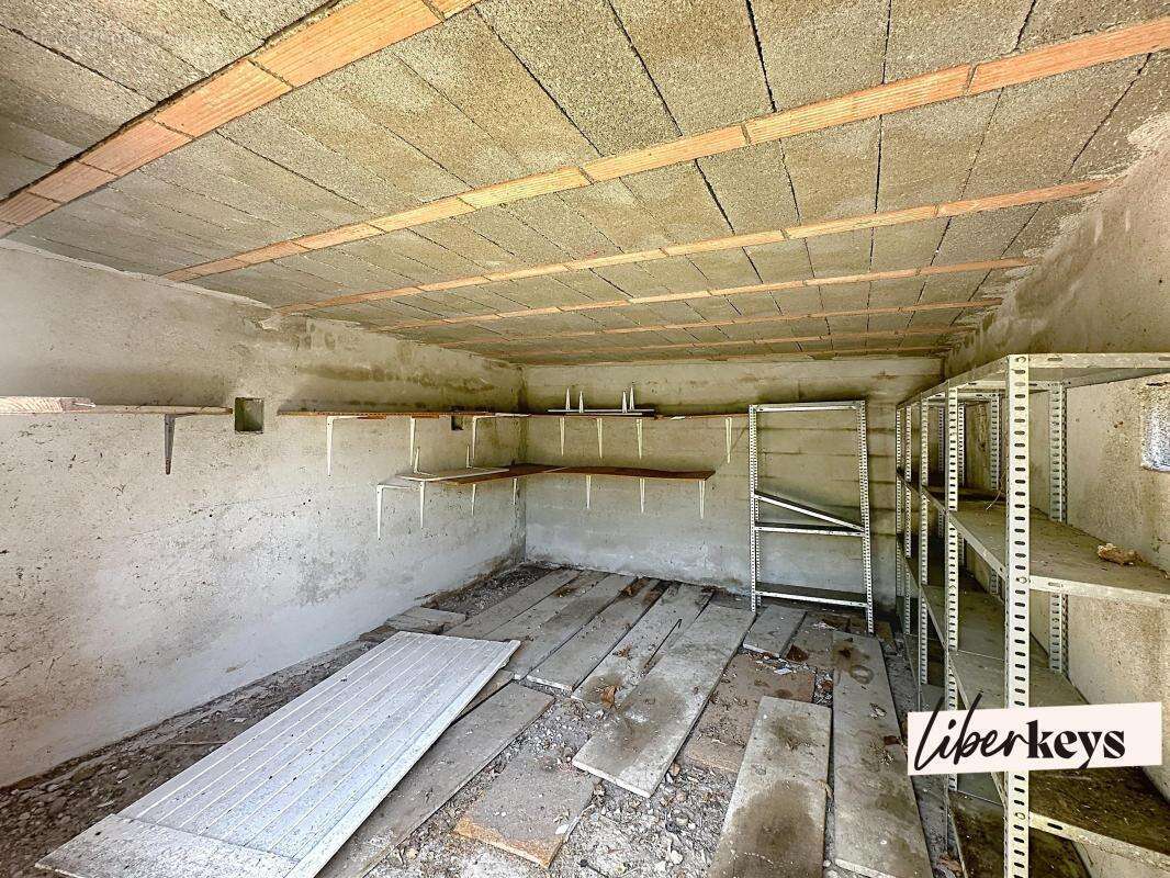 Maison de plain pied avec parc boisé - photo 11