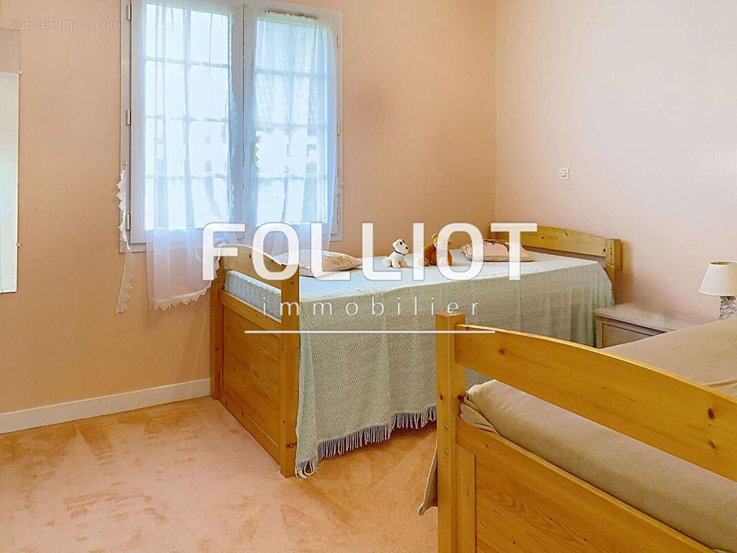 Maison à AGON-COUTAINVILLE