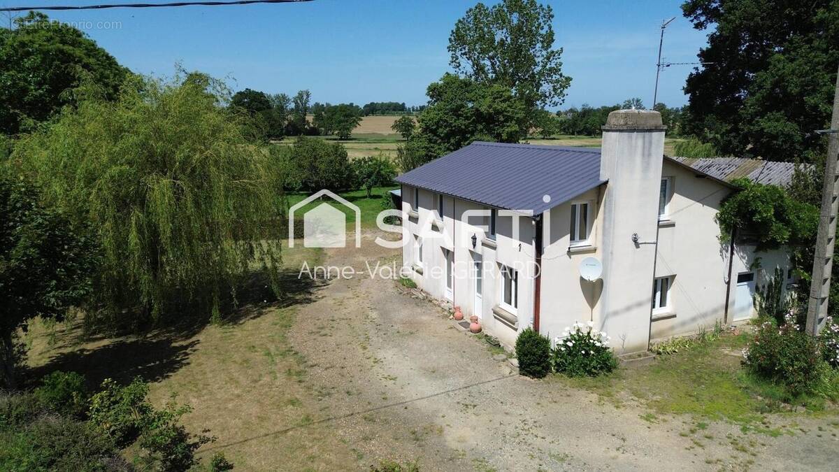 Photo 1 - Maison à LE TEILLEUL