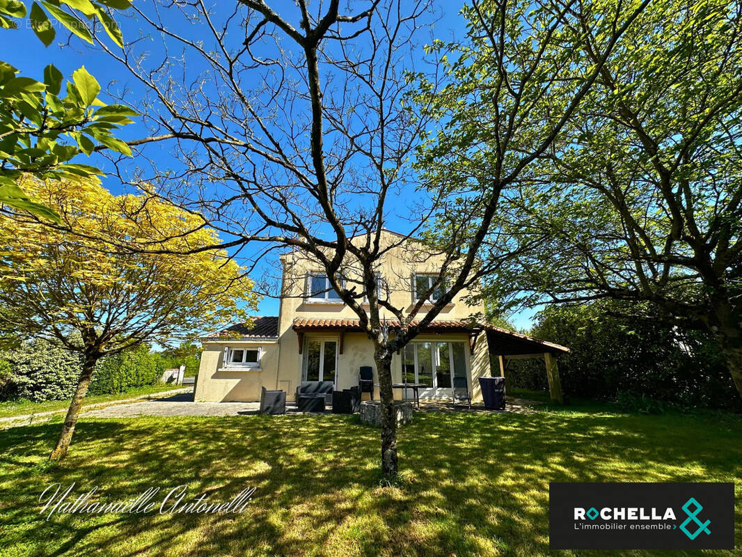 Maison à TONNAY-CHARENTE