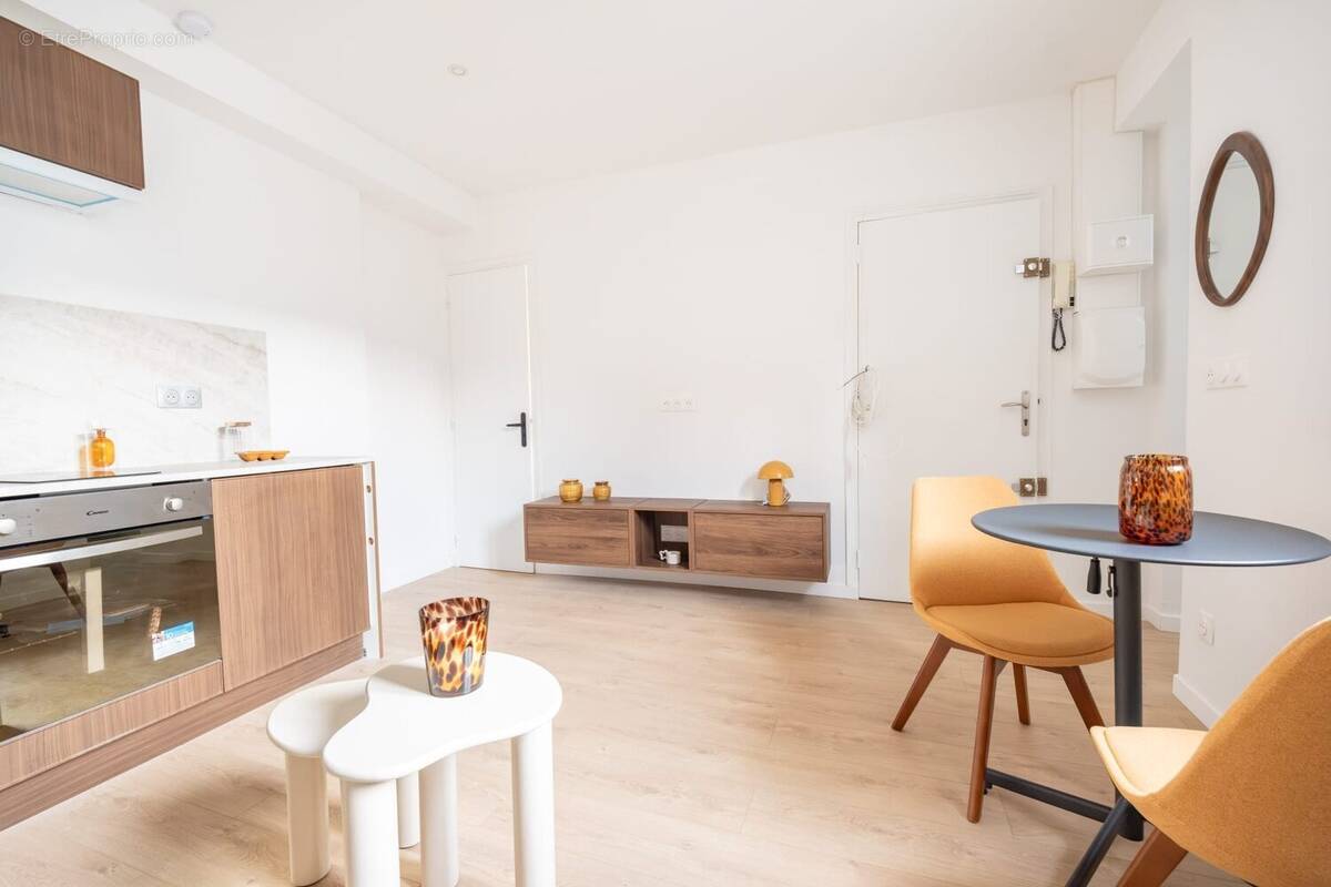 Appartement à BORDEAUX
