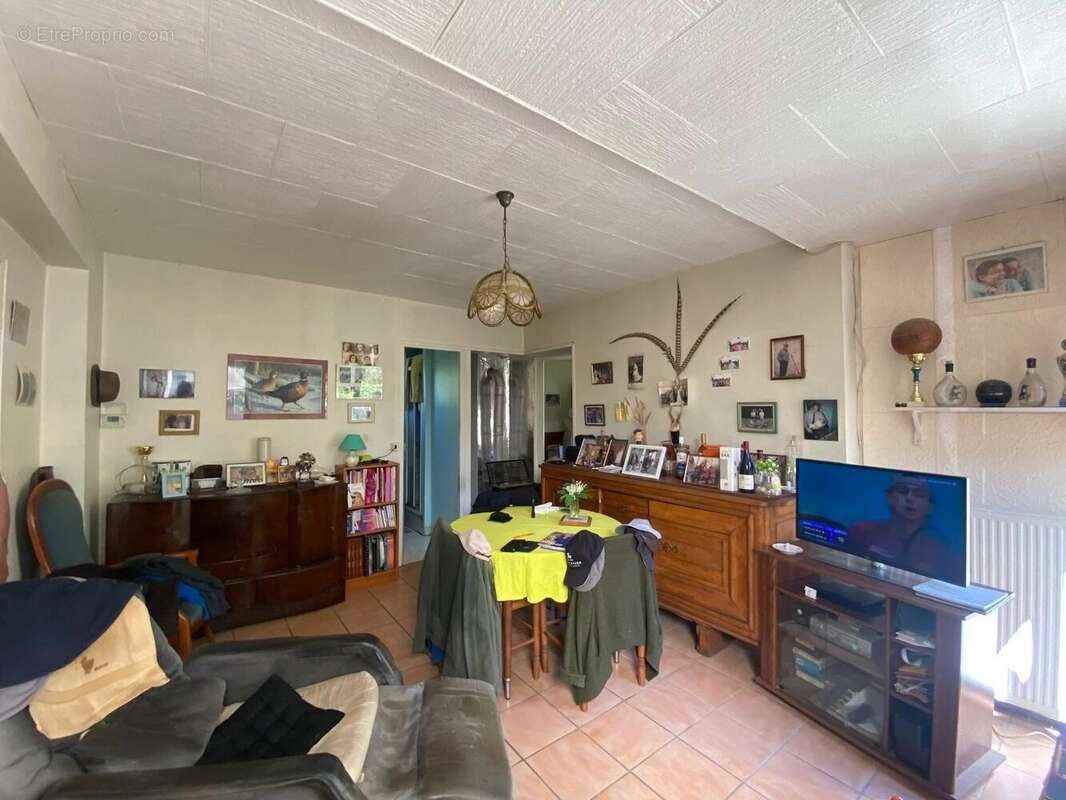 Maison à CHAUMOT