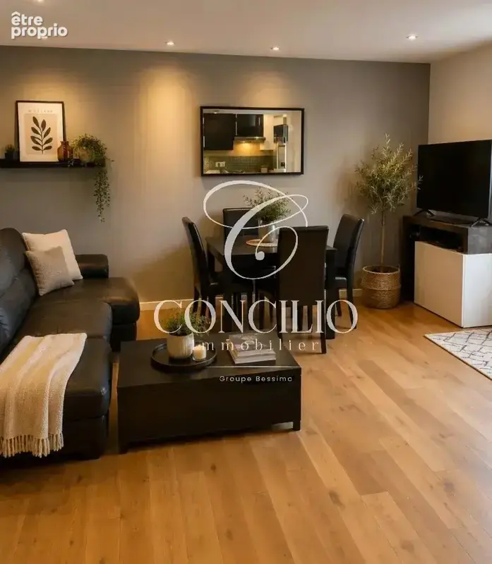 SAINT-OUEN – QUARTIER DES PUCES DE PARIS Maison de caractère de 6 pièces avec extérieur - photo 2