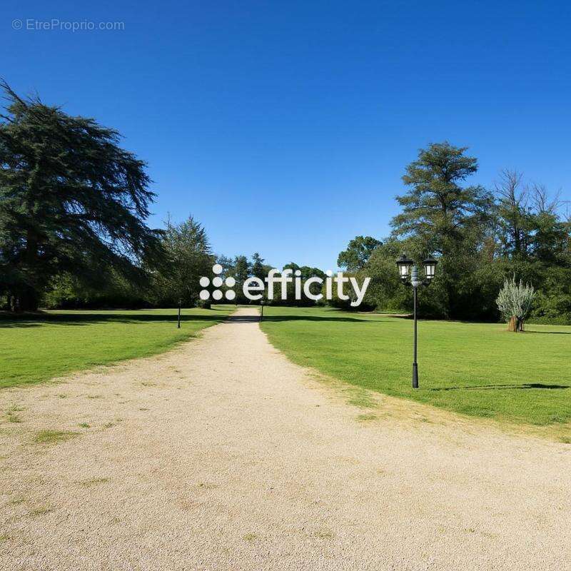 Maison à CHAMPIGNY-LE-SEC