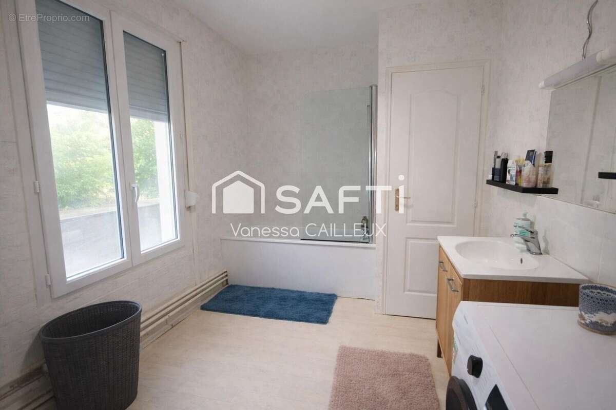 Photo 6 - Maison à LA FERE