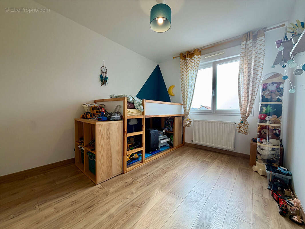 Maison à BERG-SUR-MOSELLE