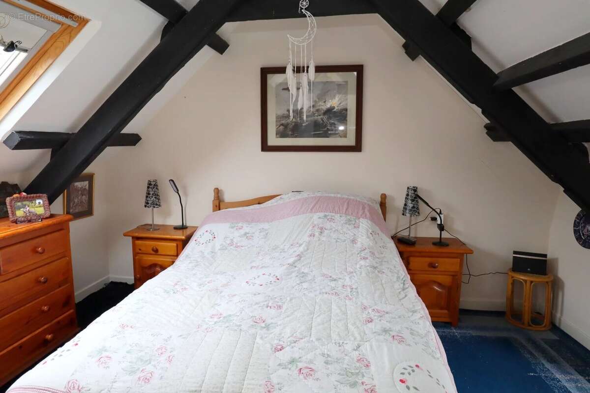 Maison à MAEL-CARHAIX