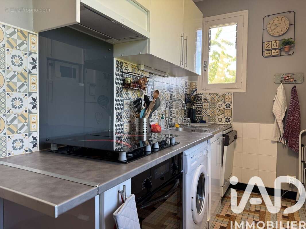 Maison 67 m² à Villefranche-De-Panat  - photo 9