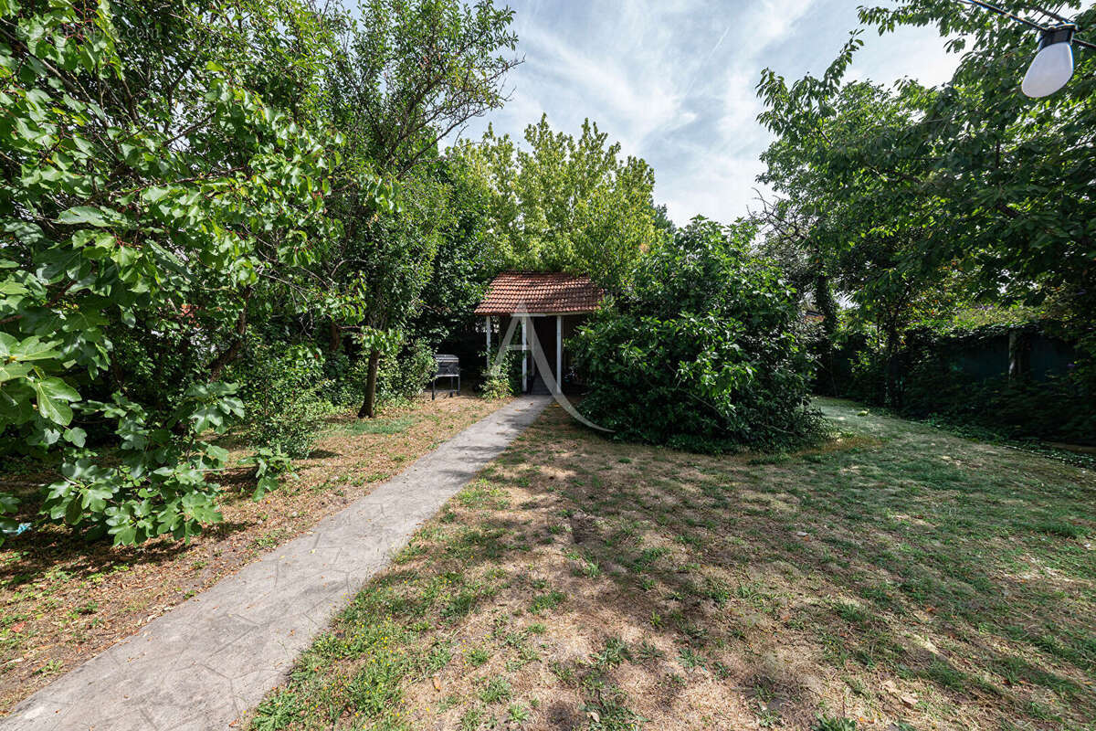Maison à VAIRES-SUR-MARNE