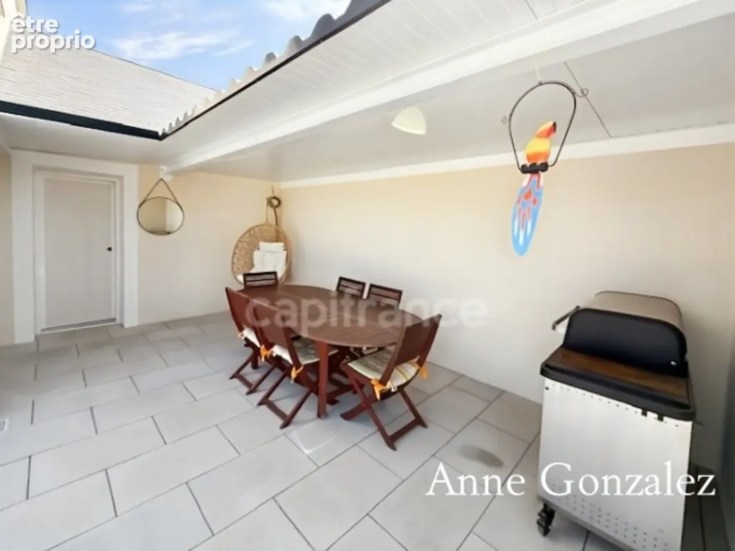 ORLEANS-SUD, à vendre belle maison familiale édifiée sur un beau jardin clos et paysager de 1130 m2 avec piscine, salle à manger - photo 20