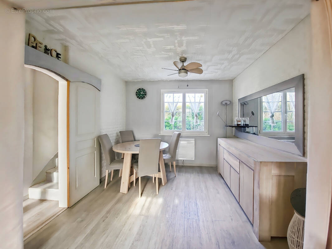 Maison à MORIGNY-CHAMPIGNY