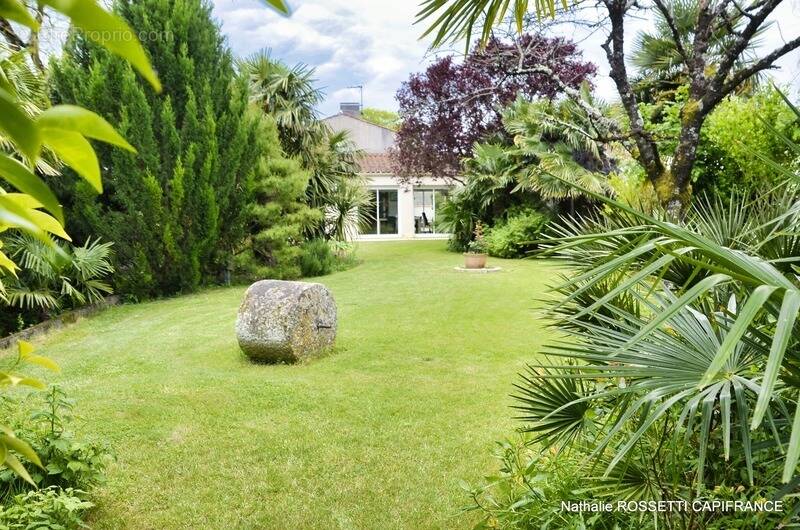 Maison à LA GREVE-SUR-MIGNON