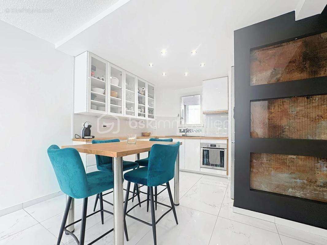 Appartement T4 avec terrasse – Secteur Chavant, Grenoble - photo 4
