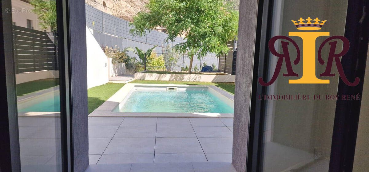 Appartement à MARSEILLE-16E