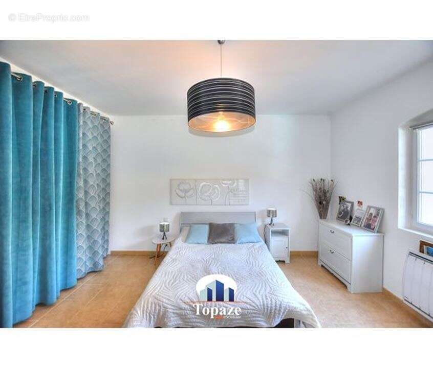 Maison à PUGET-SUR-ARGENS