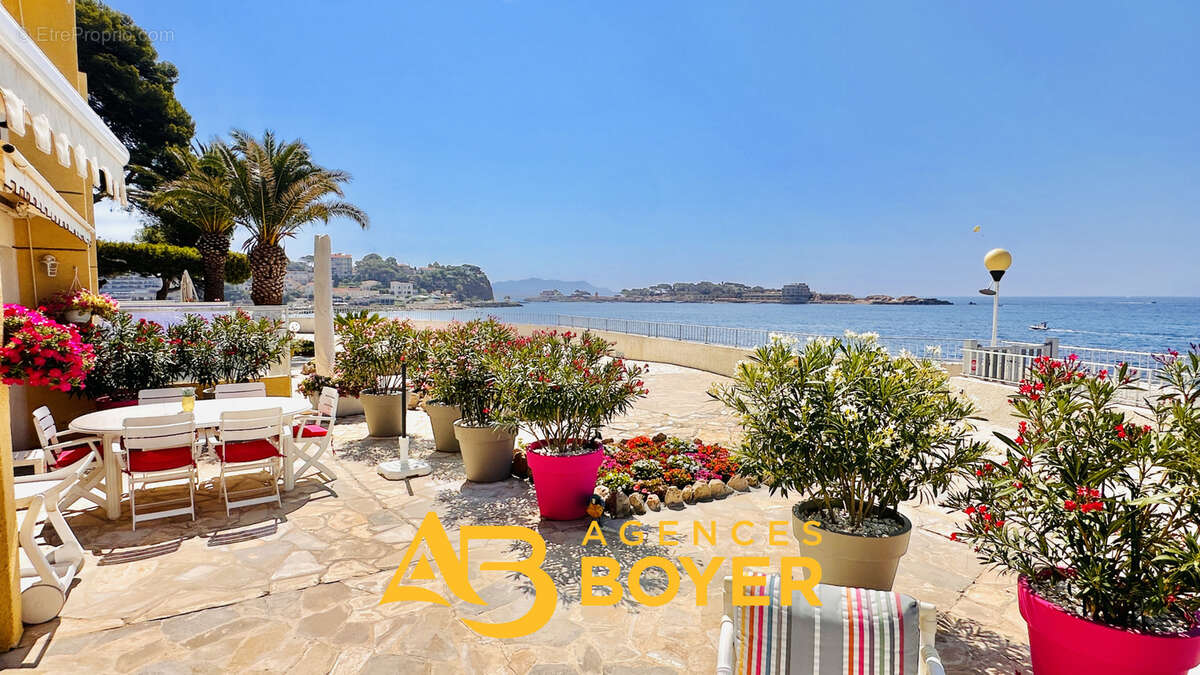 Bandol   appartement duplex d’exception de 124 m2   première ligne   vue mer panoramique sur l’île de bendor - photo 18