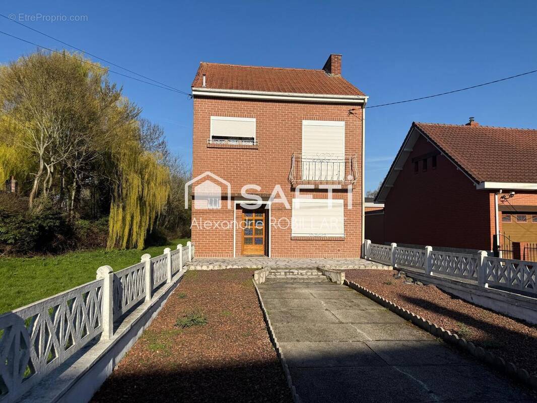 Photo 1 - Maison à VIMY