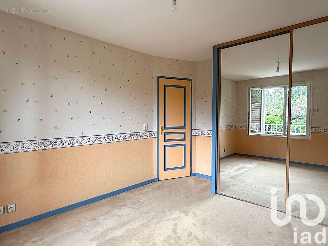 Photo 9 - Maison à LA QUEUE-LES-YVELINES