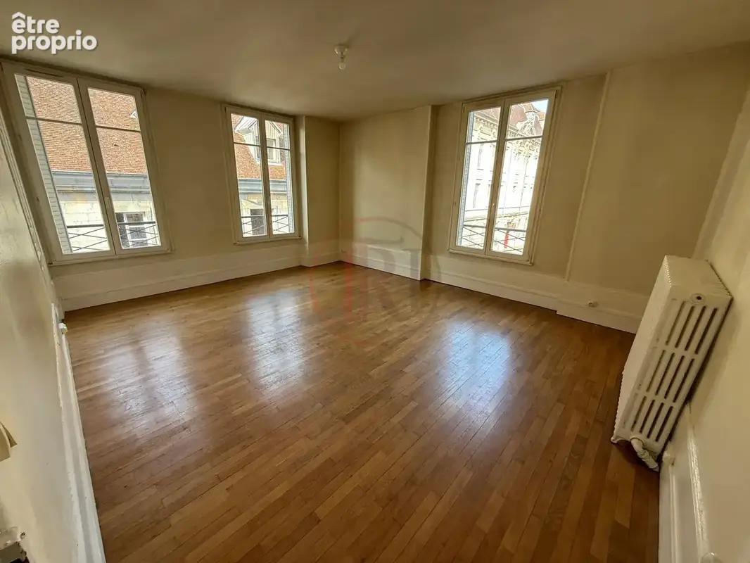 Appartement de 113 m2 au centre ville - photo 3
