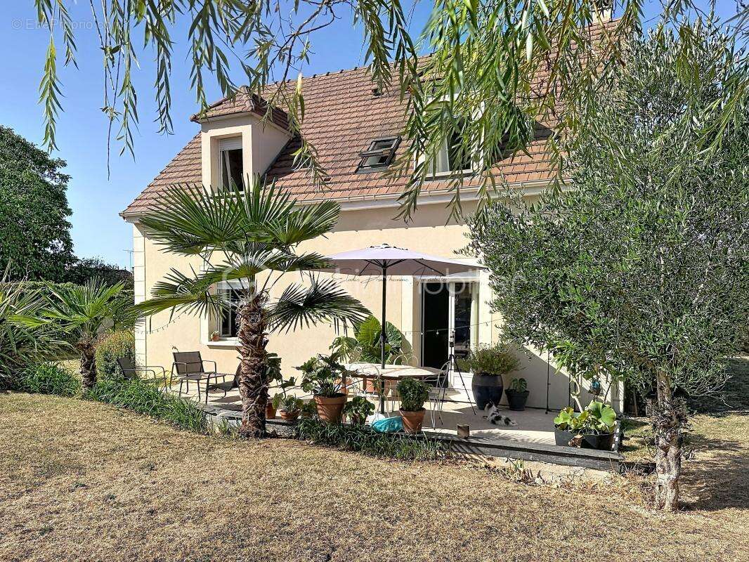 Maison familiale 118 m²  - 4 chambres - Terrain 1000 m² - Sans vis à vis - photo 4