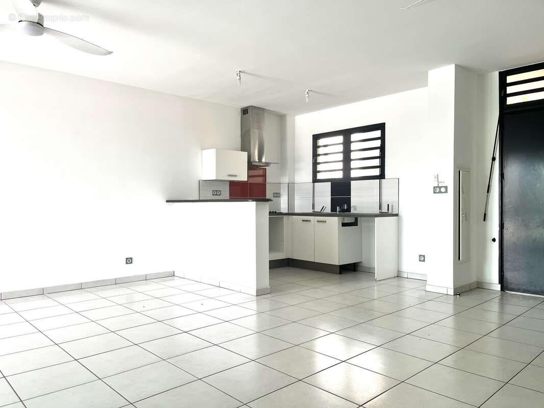Appartement à SAINT-PIERRE
