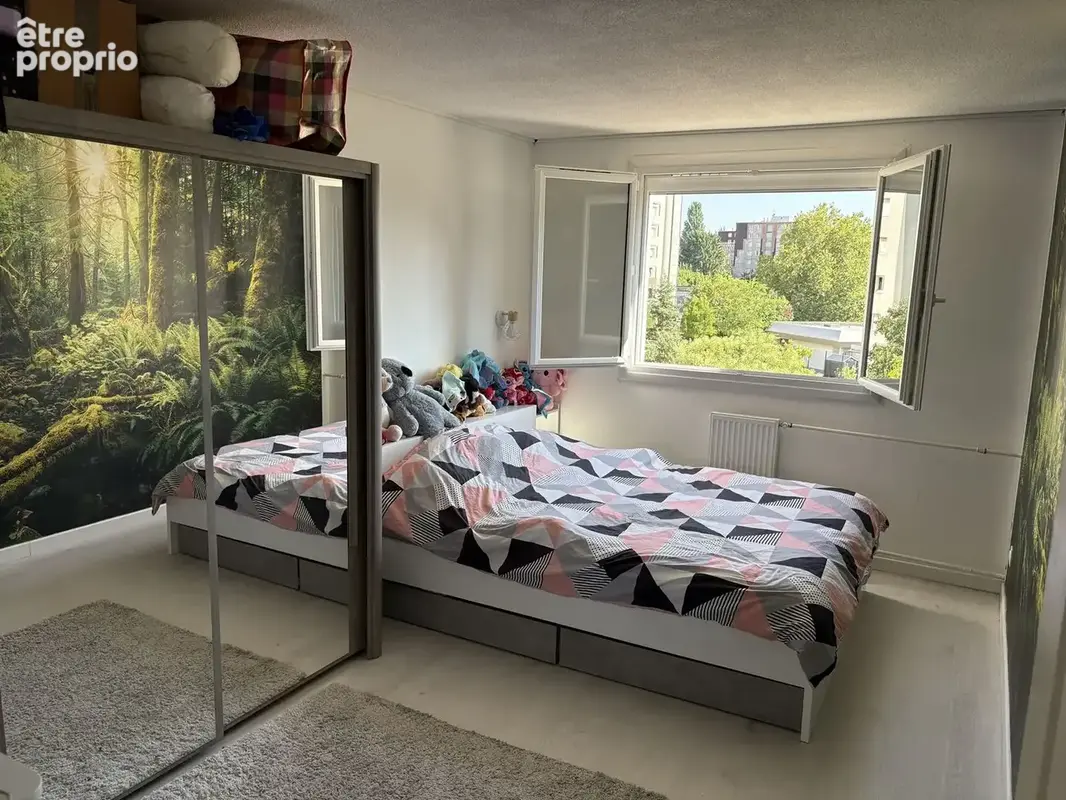 Appartement 72 m² à Bourgoin-Jallieu  - photo 4
