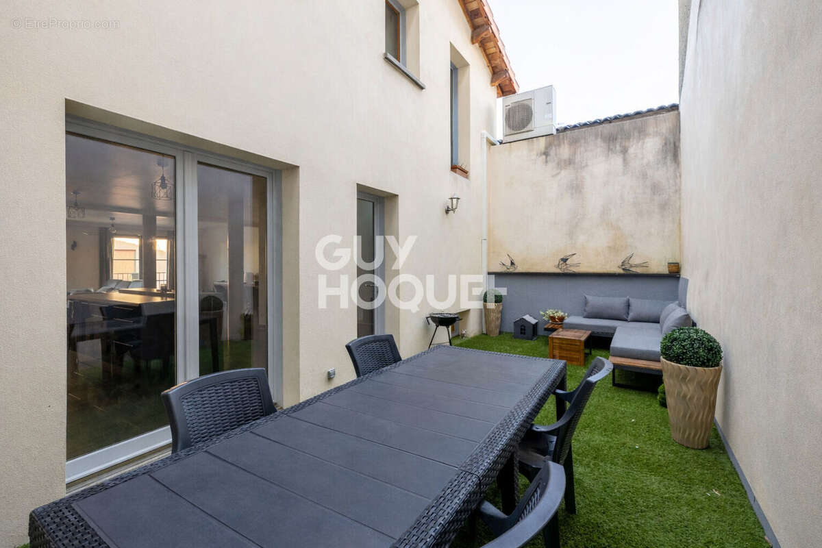 Maison à PONT-DU-CHATEAU