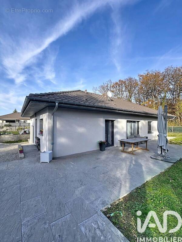 Photo 1 - Maison à SAINT-GERMAIN-SUR-RHONE