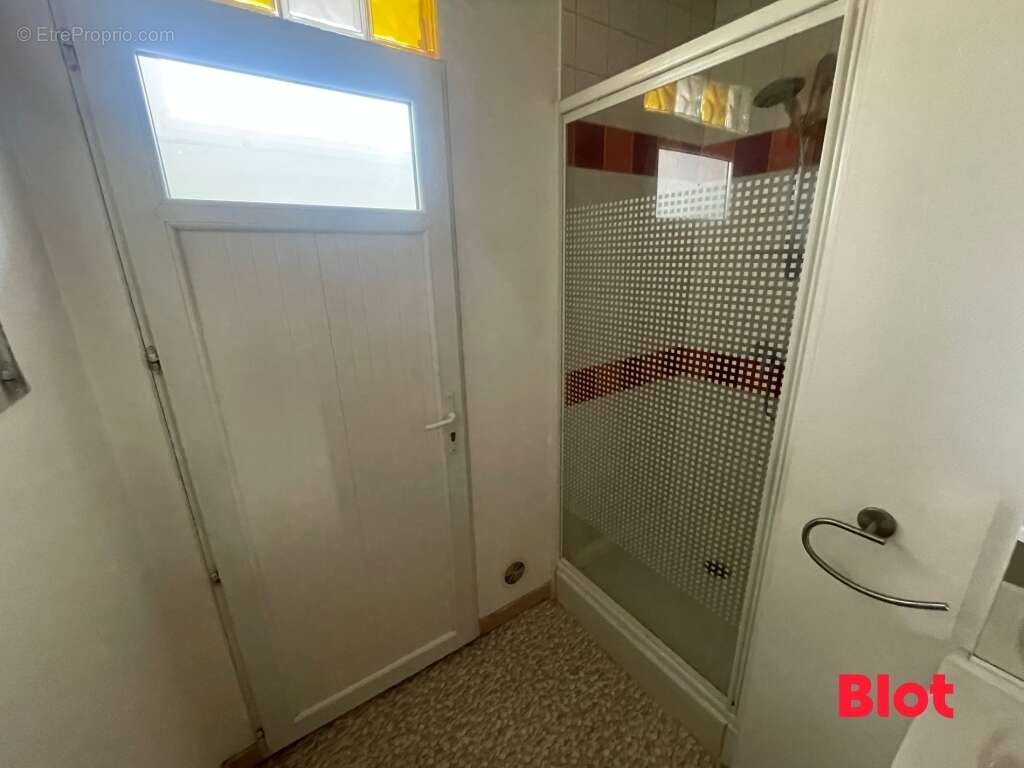 Appartement à FOUGERES