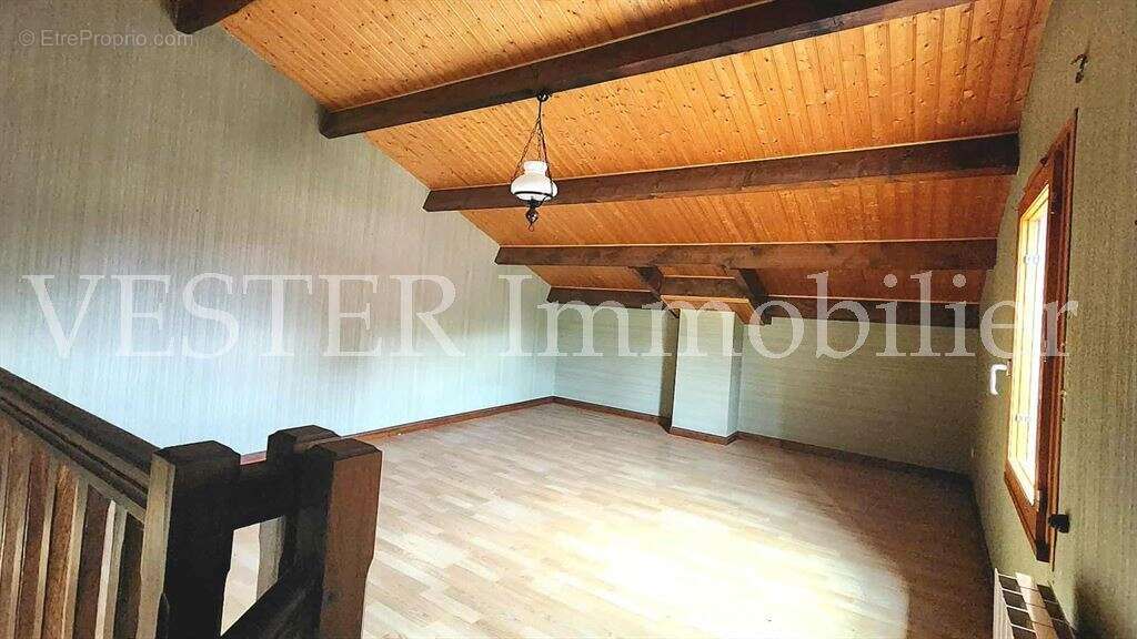 Maison à SAINT-LAURENT-DES-HOMMES