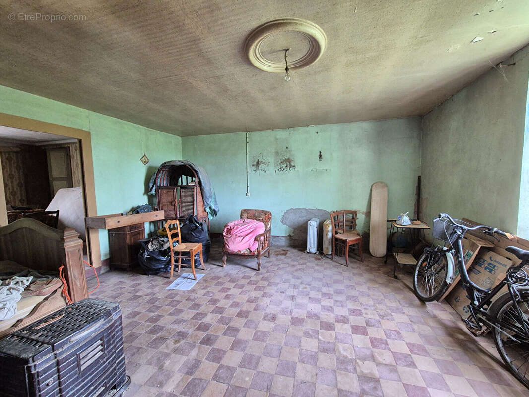 Maison à ATTIGNAT
