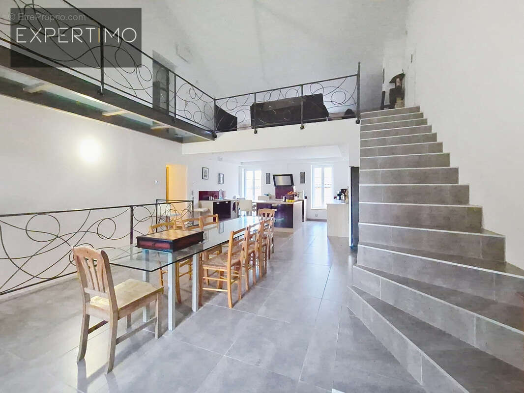 Maison à PUISSERGUIER