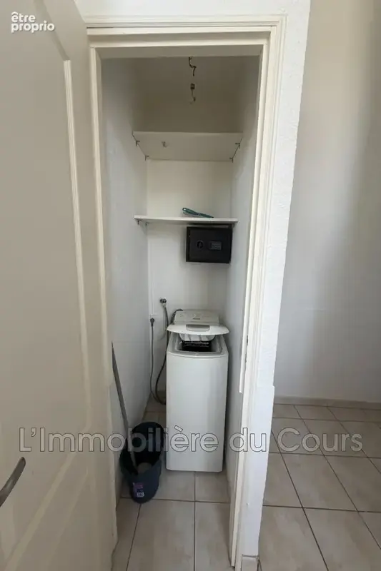 Appartement 22 m² à Martigues  - photo 8