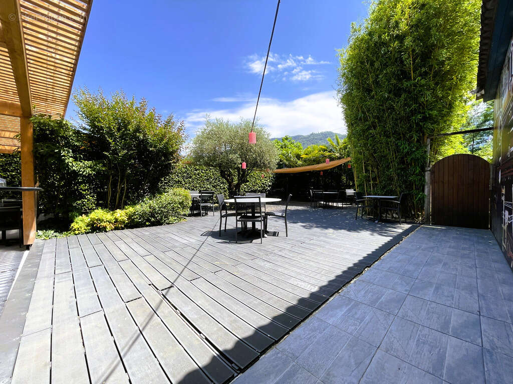 Maison avec partie commerciale - photo 3