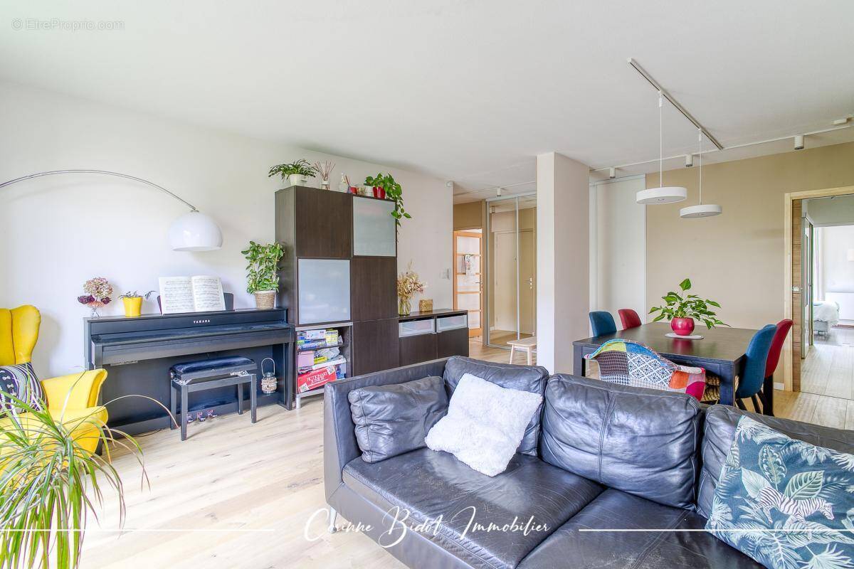 Appartement à SAINT-PRIEST