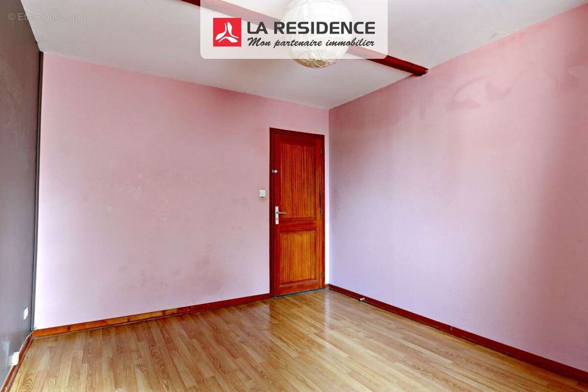 Appartement à MAREIL-SUR-MAULDRE