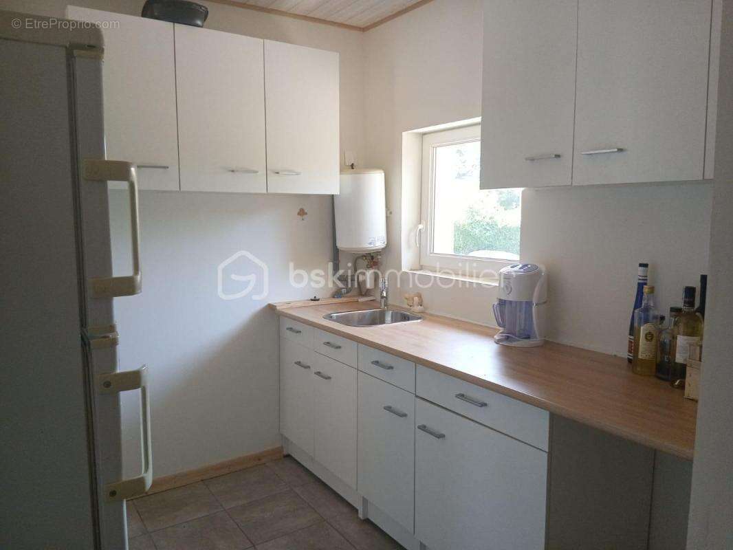 Maison à MENIL-HUBERT-EN-EXMES