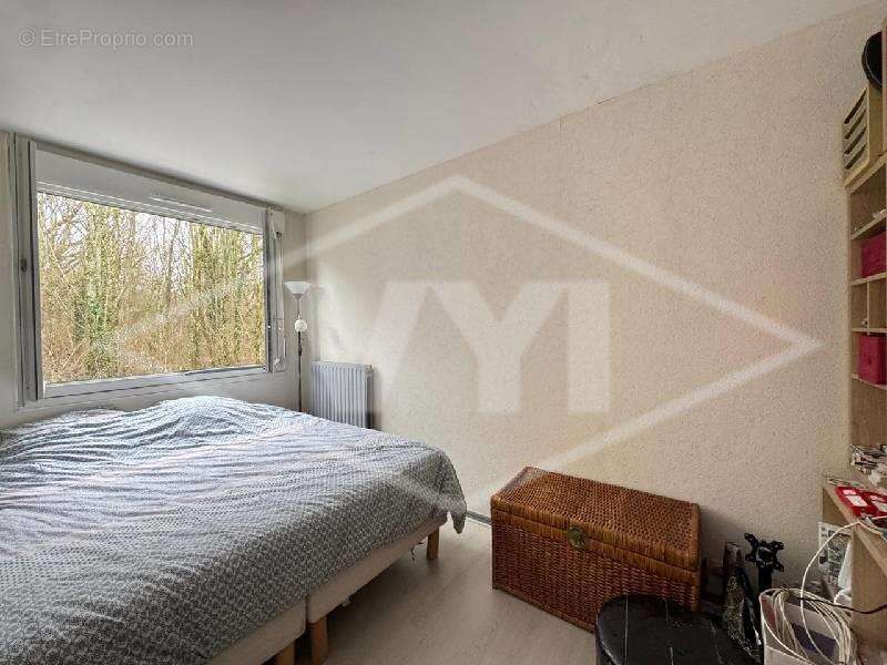 Appartement à COMBS-LA-VILLE