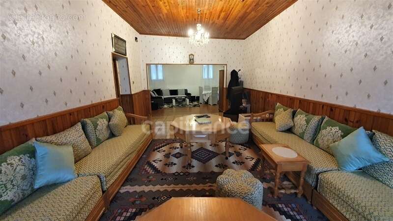 Maison à SAINT-LOUP-SUR-SEMOUSE