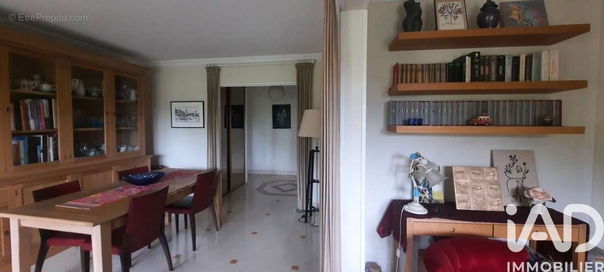 Photo 2 - Appartement à LE PECQ