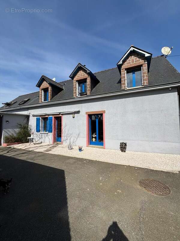 Photo 2 - Maison à MARTIGNE-FERCHAUD