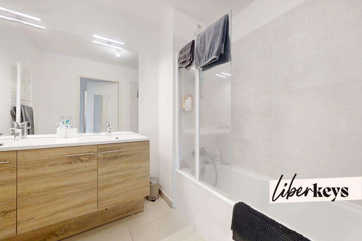 Appartement à SAINT-ANDRE-DE-LA-ROCHE