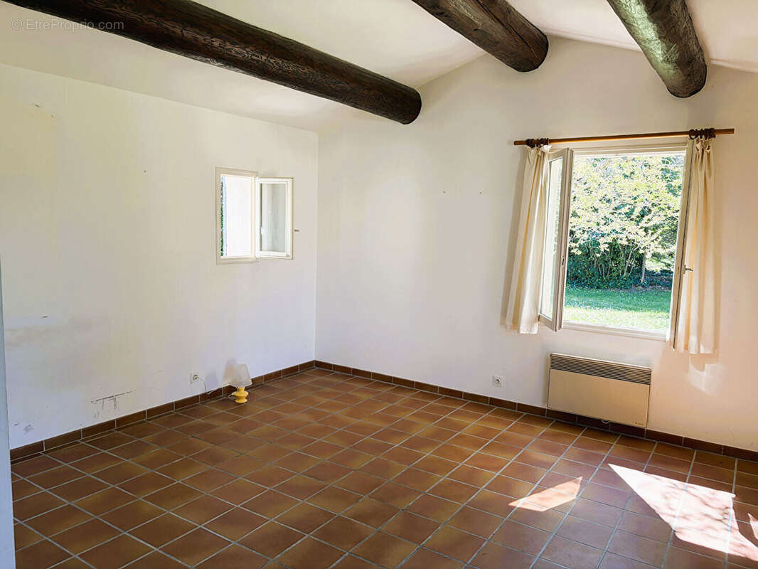 Maison à JOUQUES