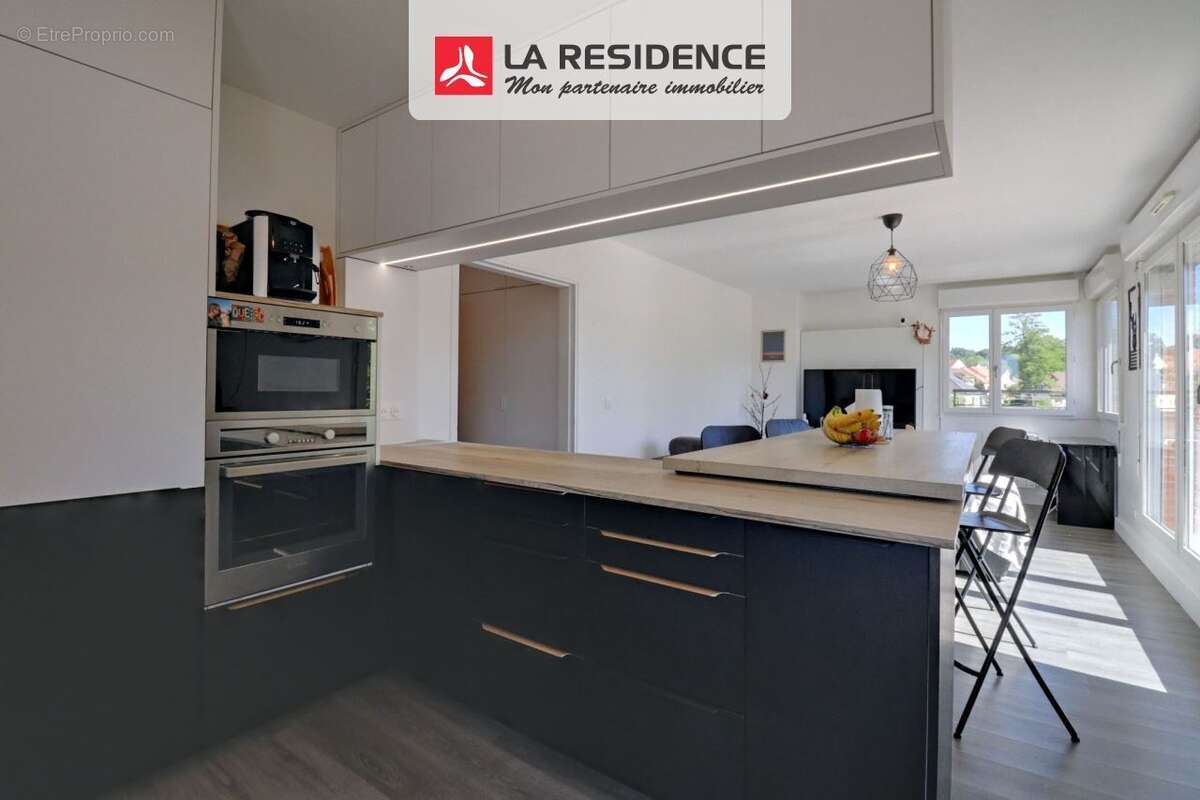 Appartement à MERY-SUR-OISE