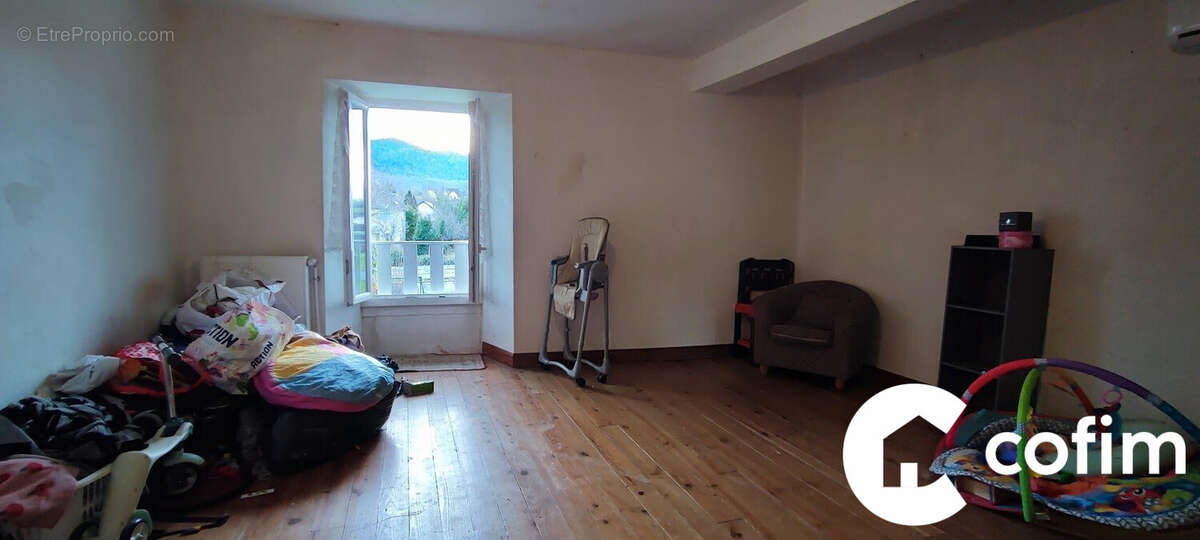Maison à BUZY