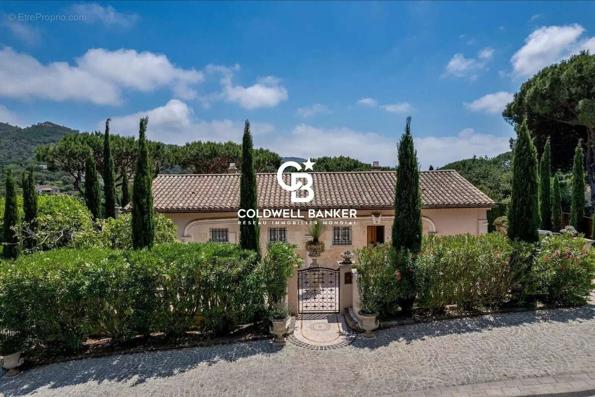Maison à LA CROIX-VALMER