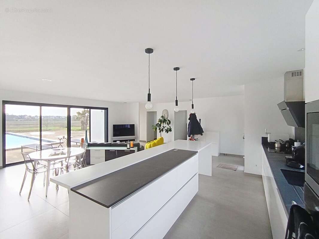 Photo 4 - Maison à CASTELCULIER