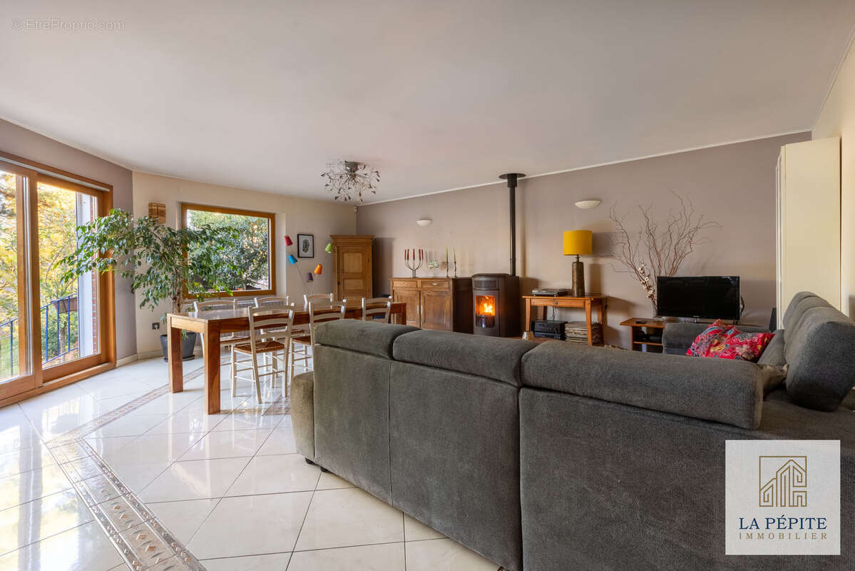 Maison à VALENCIENNES